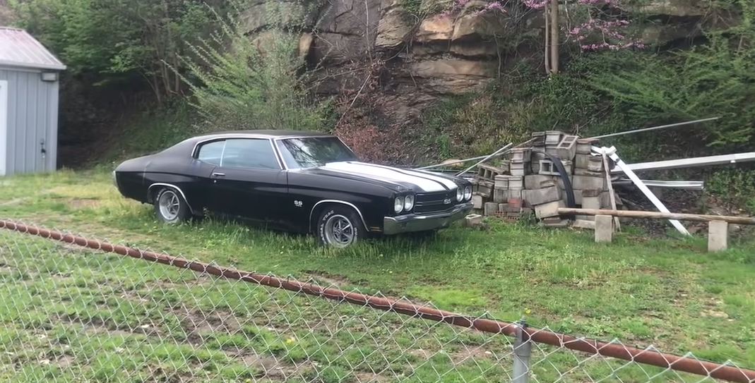 Kentucky Woman Pulls a Revolver When Asked About Her 1970 SS454 LS6 Chevelle!!!  - The Classics