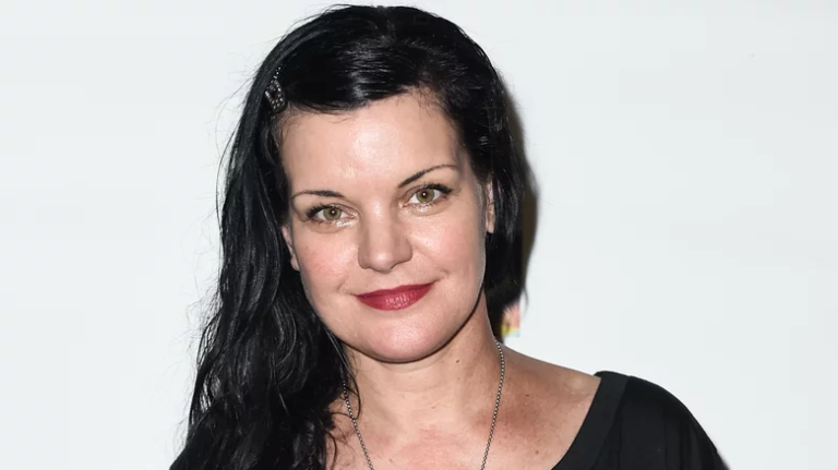 Pauley Perrette’s iconic jet black hair on NCIS was all for show—she’s actually a natural blonde