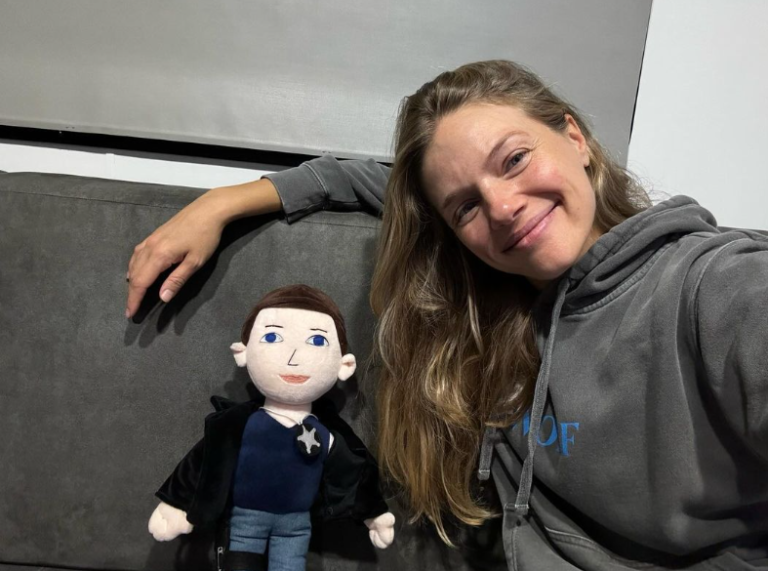 Tracy Spiridakos: Home Sweet Home with Nala